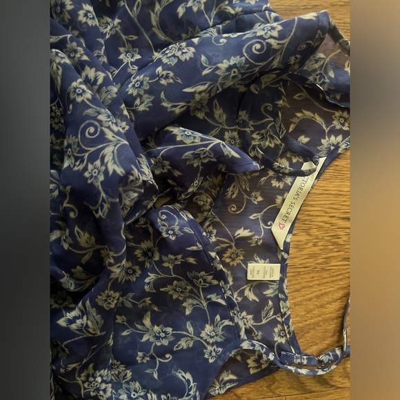 Victoria’s Secret xs Floral sheer Blue Spaghetti Strap Top keyhole sexy vtg chic - Picture 4 of 6